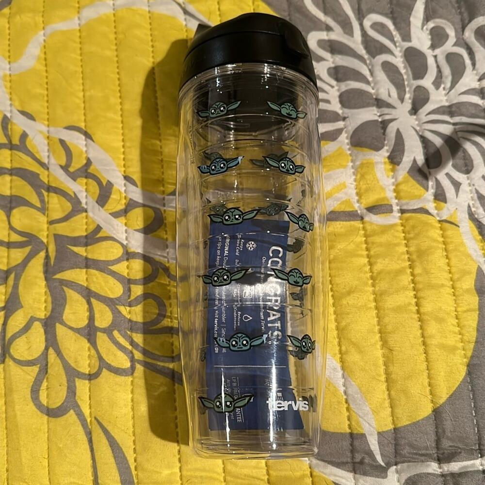 NWT Disney Star Wars Grogu 20 oz Terri’s tumbler